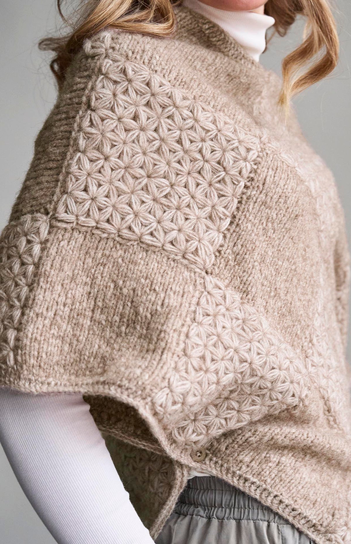 Jasmin poncho