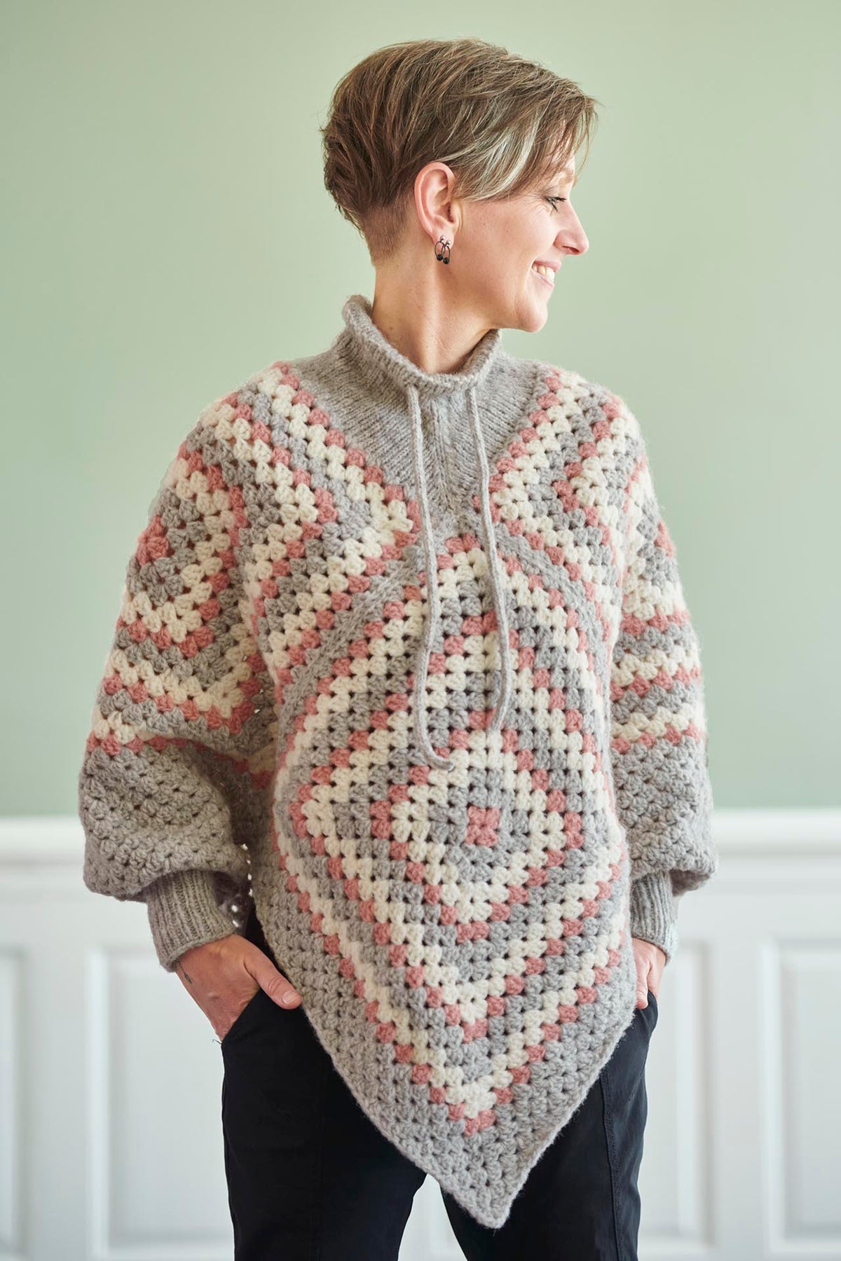 FR60 - Hæklet poncho