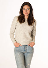 Sweater med detalje på skulderstykke