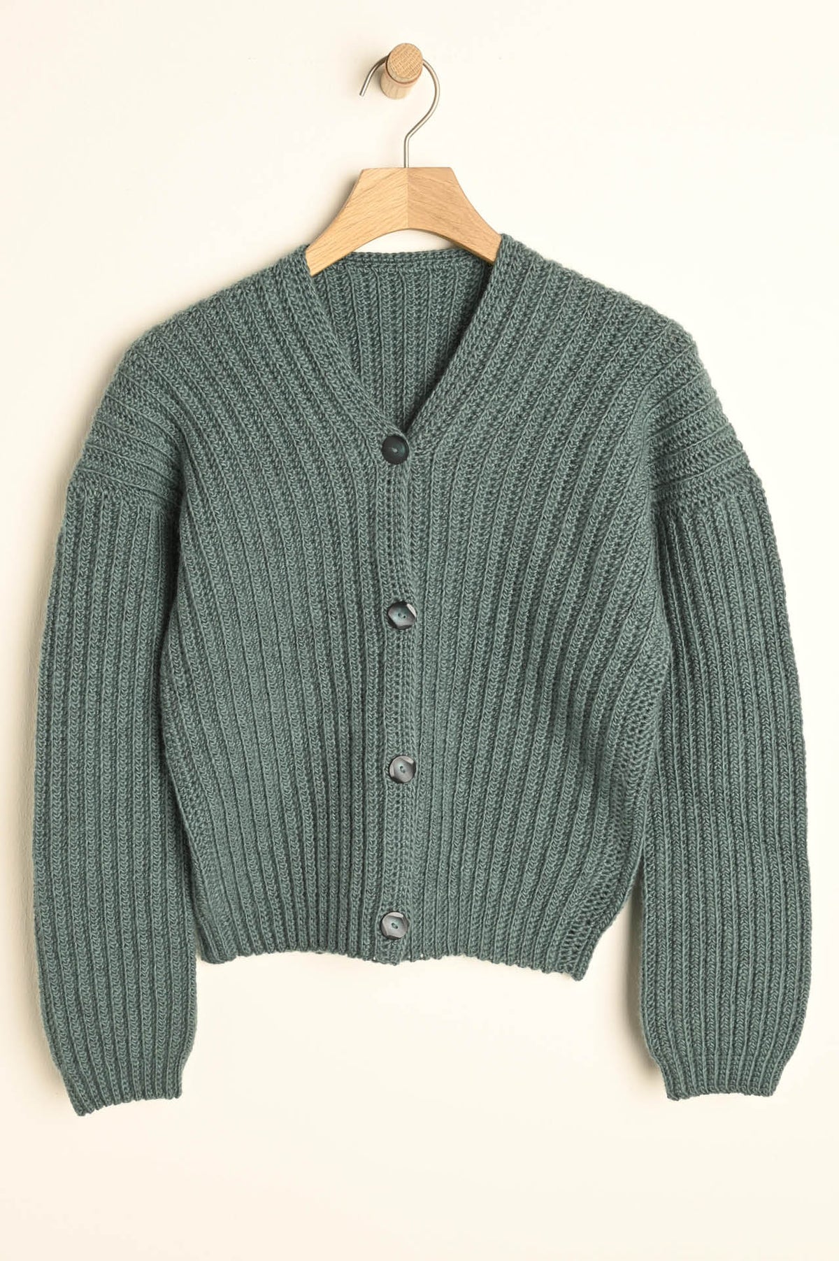 Embla cardigan - Toronto Style Opskrift