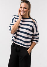 Vid bomuldsbluse med striber