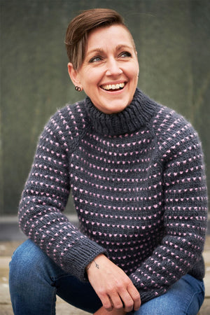 FR5 - Vævestrikket sweater Opskrift